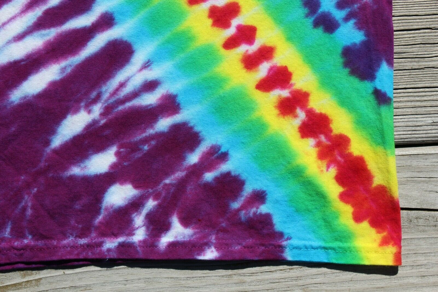Zipper Tie Dye T-Shirt Adult MEDIUM Diagonal Stripe Rainbow