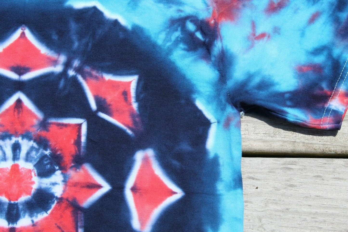 Mandala Tie Dye T-Shirt STAR Adult SMALL