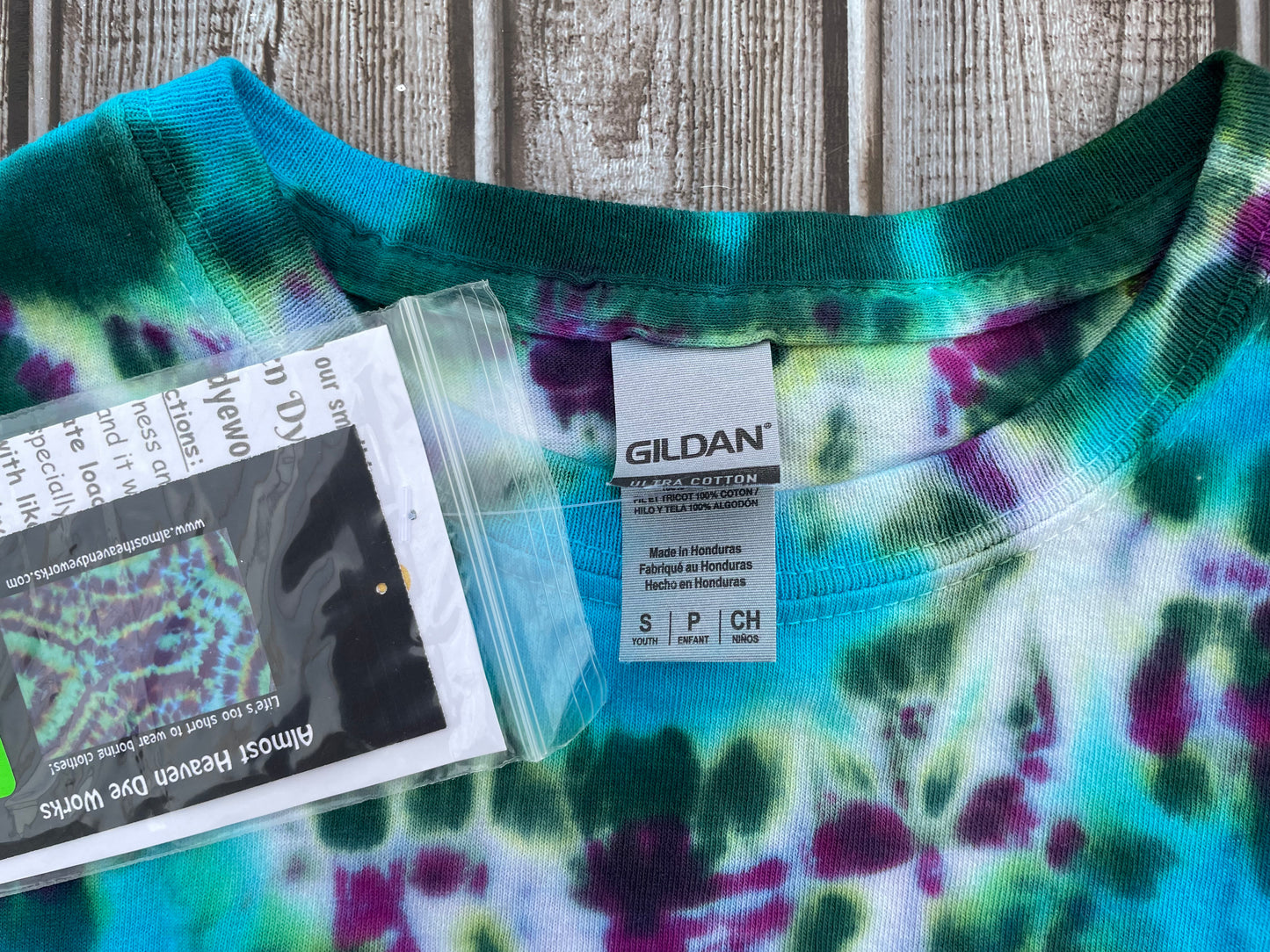 Palm Tree Glow-in-the-Dark T-Shirt KIDS Small