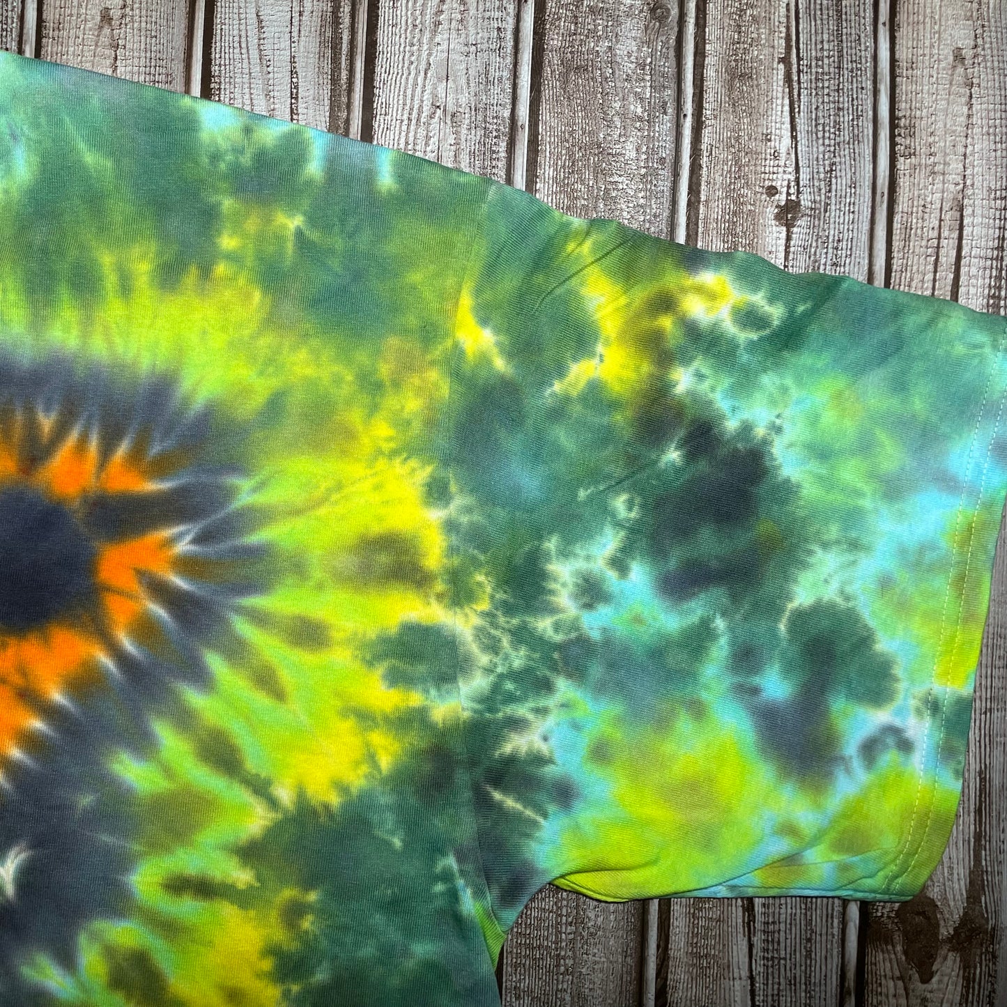 Dancing Bear Tie Dye T-Shirt Men's 2XL