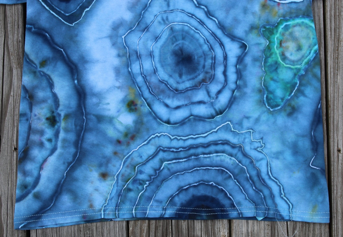Geode Tie Dye T-Shirt KIDS Medium