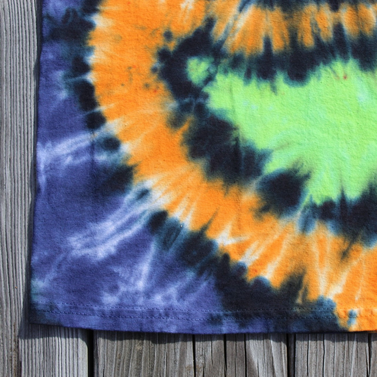 Spiral Tie Dye T-Shirt KIDS Large