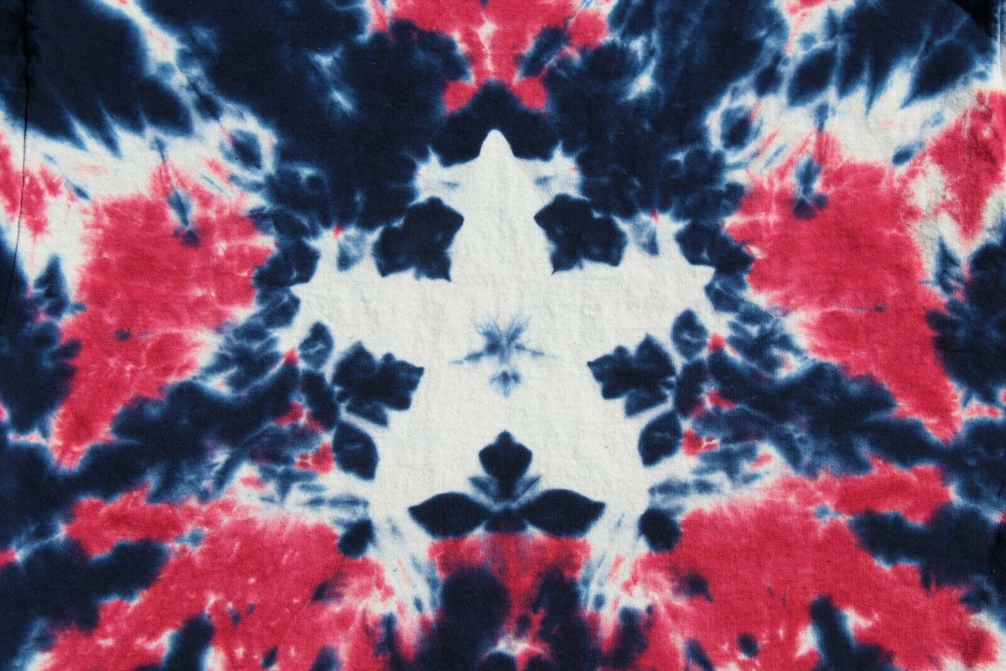 Star Tie Dye T-Shirt X-LARGE Red, White & Blue Chaos